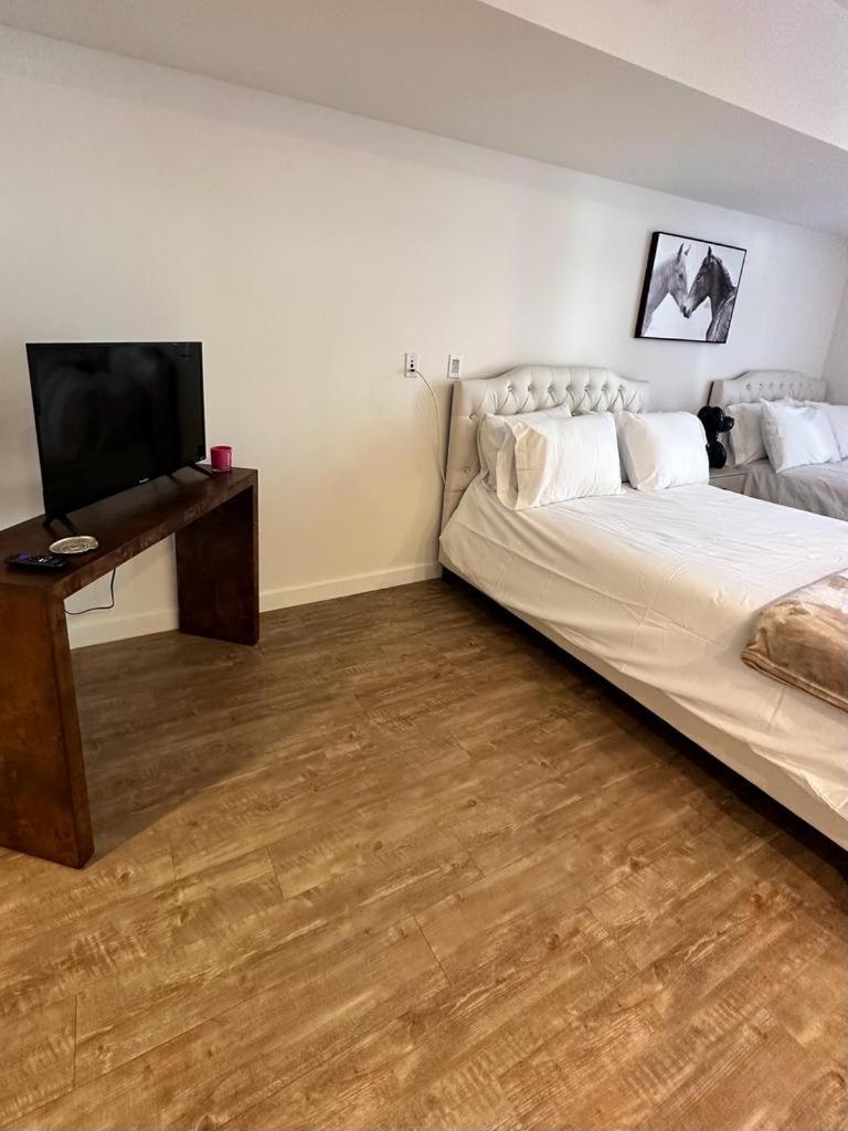 Studios Universal 10 Min Drive Free Parking And Wifi Los Angeles Dış mekan fotoğraf